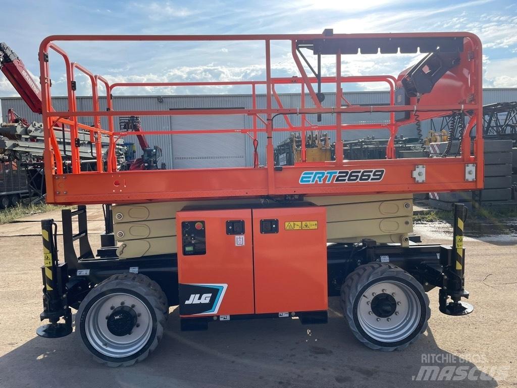 JLG ERT 2669 رافعات مقصية الشكل