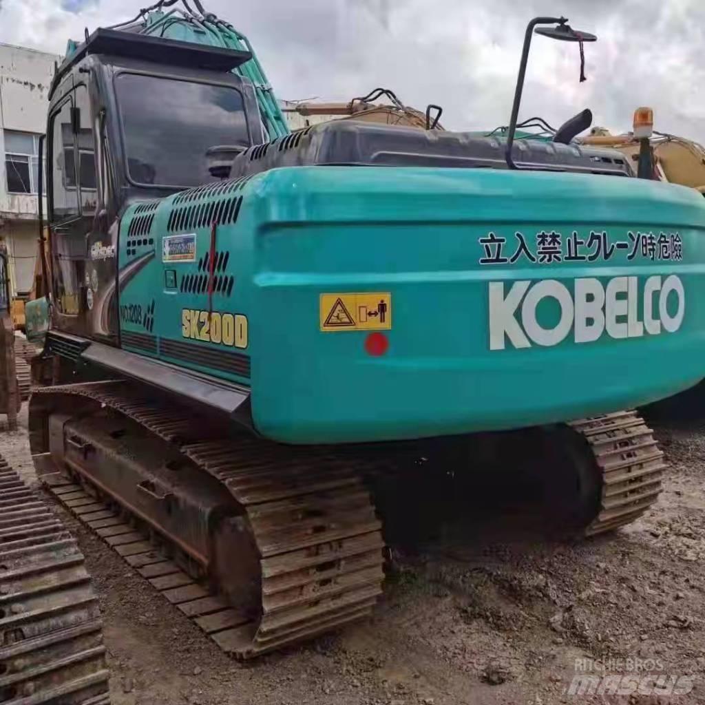 Kobelco SK 200 حفارات زحافة