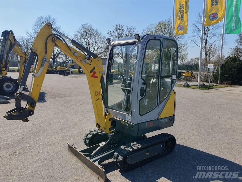 Wacker Neuson ET16 حفارات زحافة