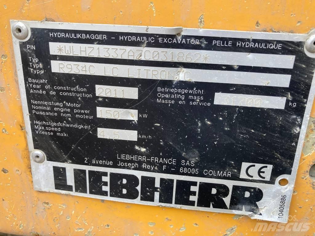 Liebherr R 934 C حفارات زحافة
