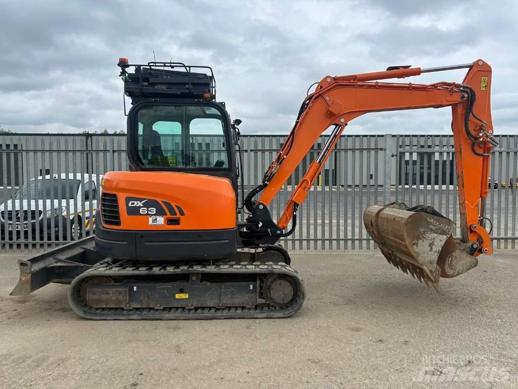 Doosan DX 63-3 حفارات زحافة