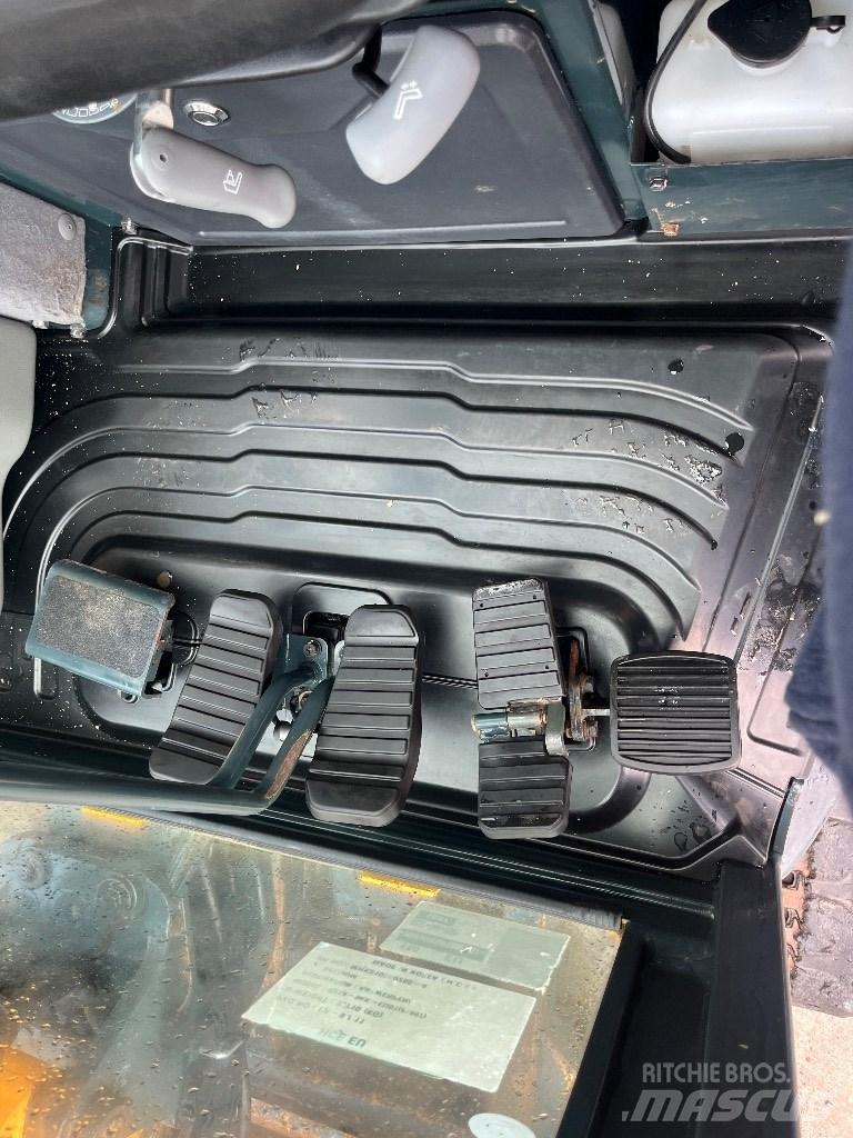 Hyundai R25Z-9 AK حفارات صغيرة أقل من 7 طن (حفارات صغيرة)