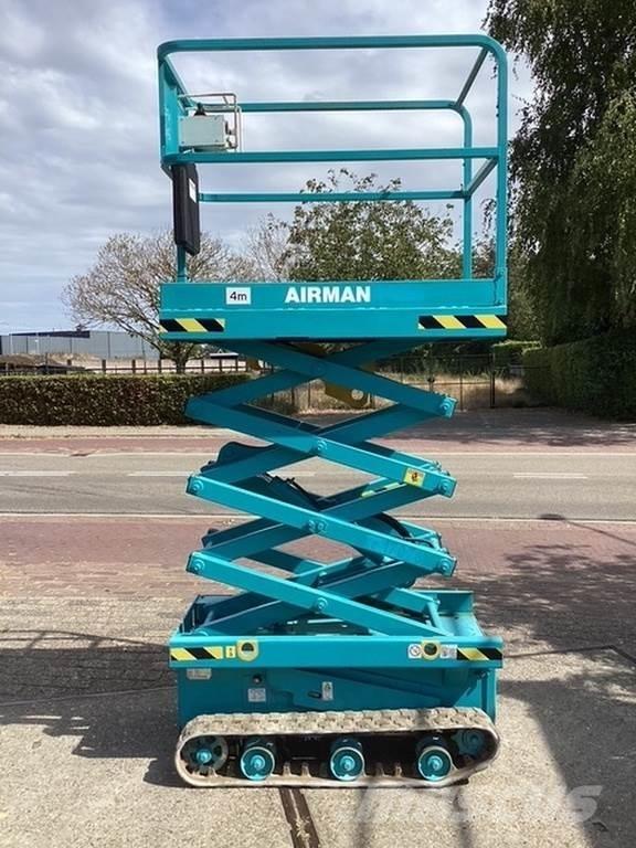 Airman Encl.040 رافعات مقصية الشكل