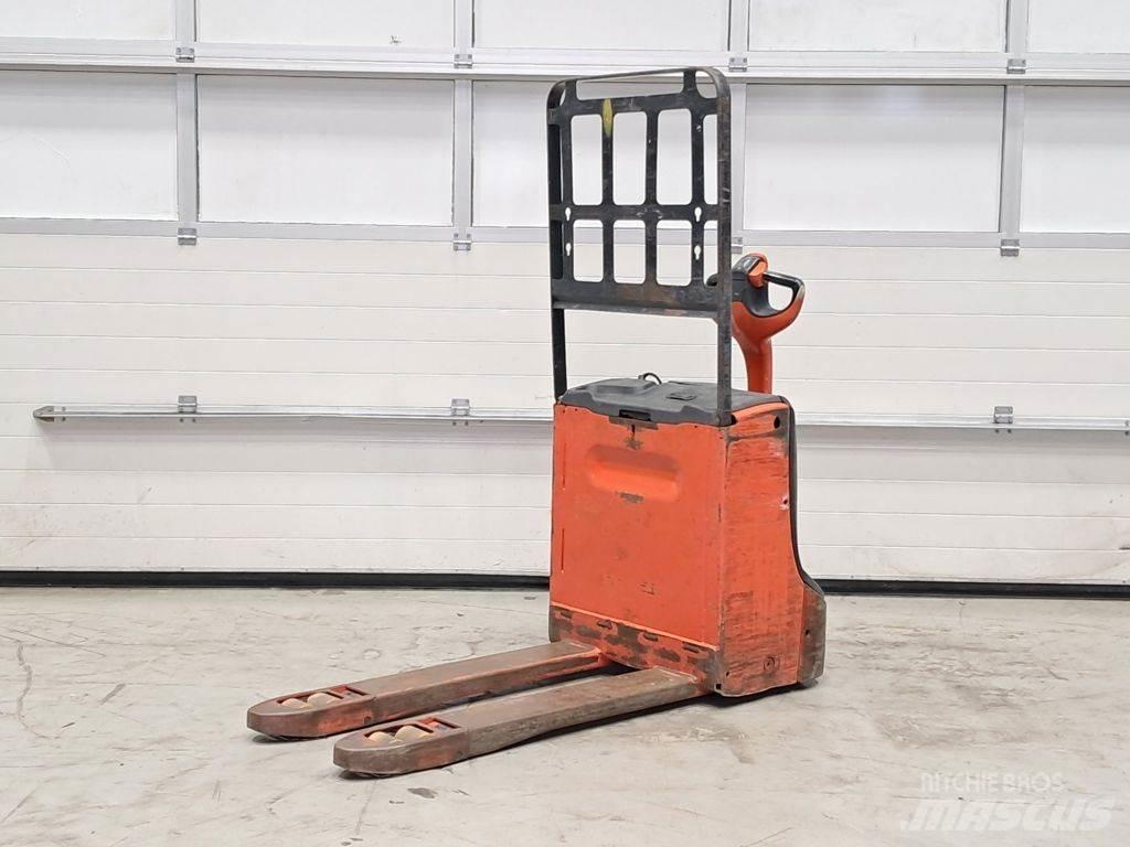 Linde T16 معدات الرفع منخفض المستوى