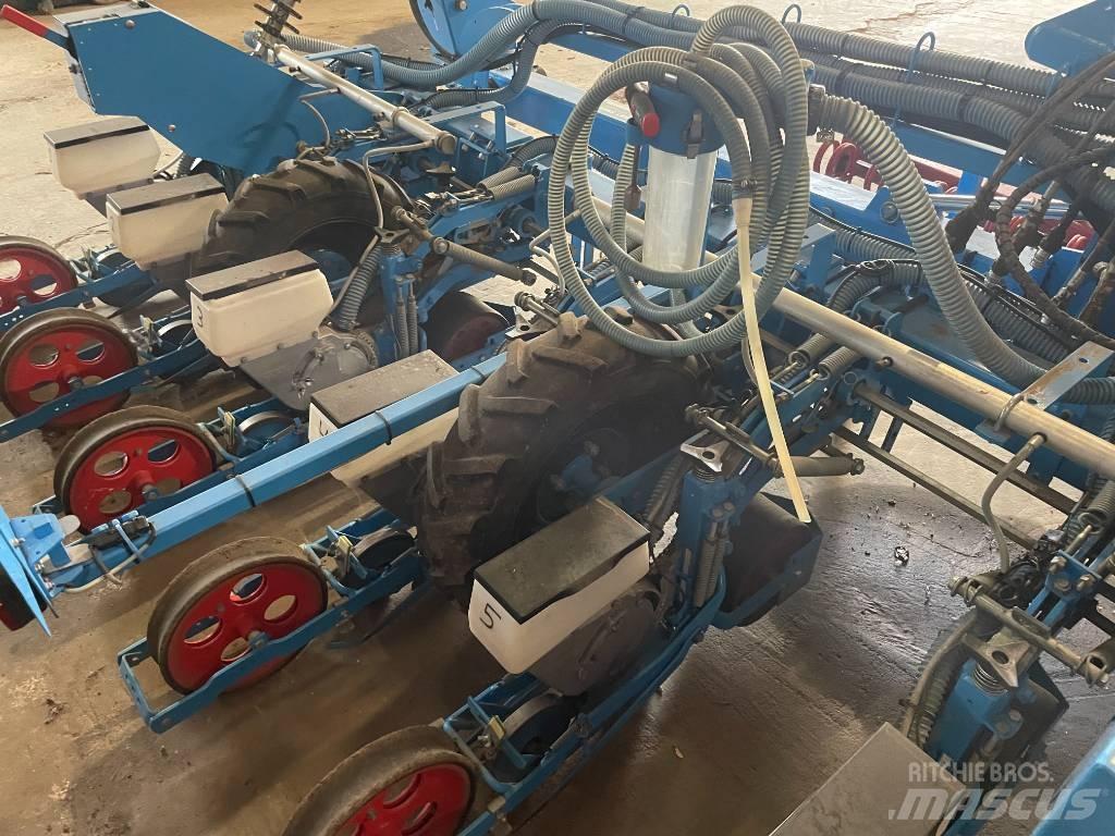 Monosem MS-12R ماكينات البذر الدقيق