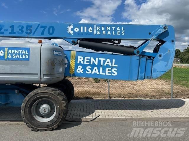 Genie Z 135/70 رافعات سلة مفصلية
