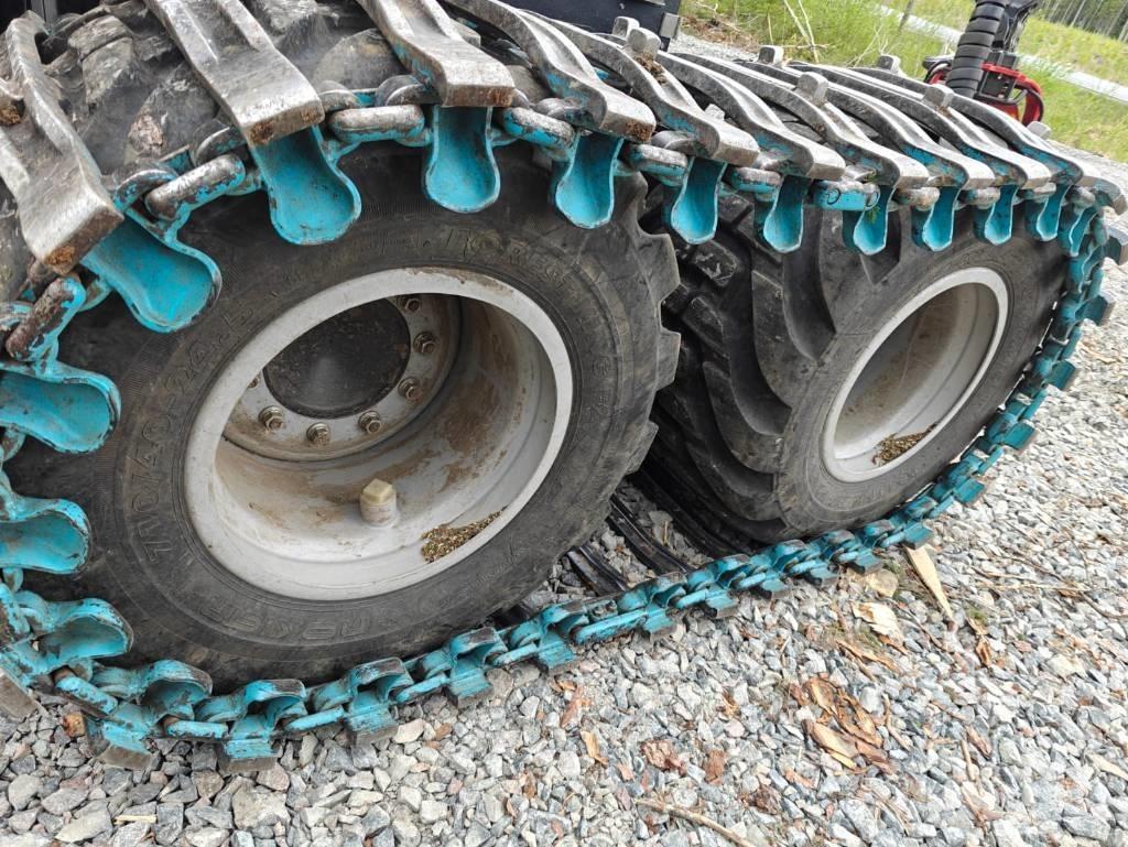 Komatsu 901 XC حصادات