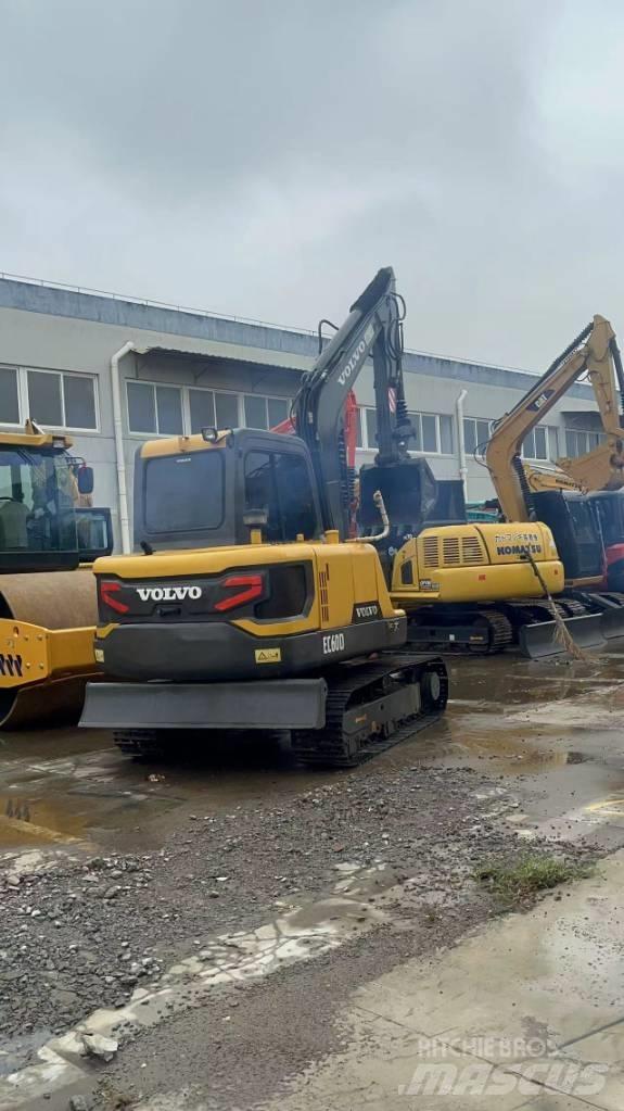Volvo EC 60 حفارات زحافة