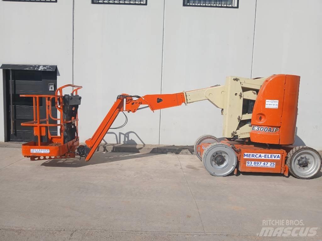 JLG E 300 AJ رافعات سلة مفصلية