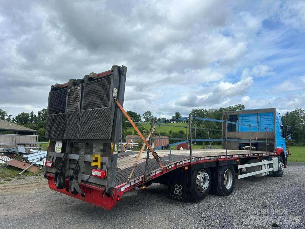 Volvo FM 11 330 شاحنات مسطحة / أوناش