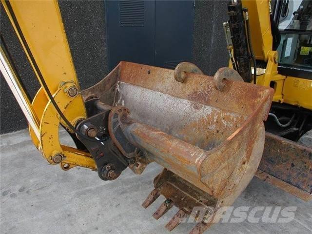 CAT 305.5 حفارات صغيرة أقل من 7 طن (حفارات صغيرة)