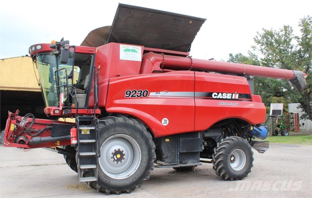 Case IH AF 9230 حصادات