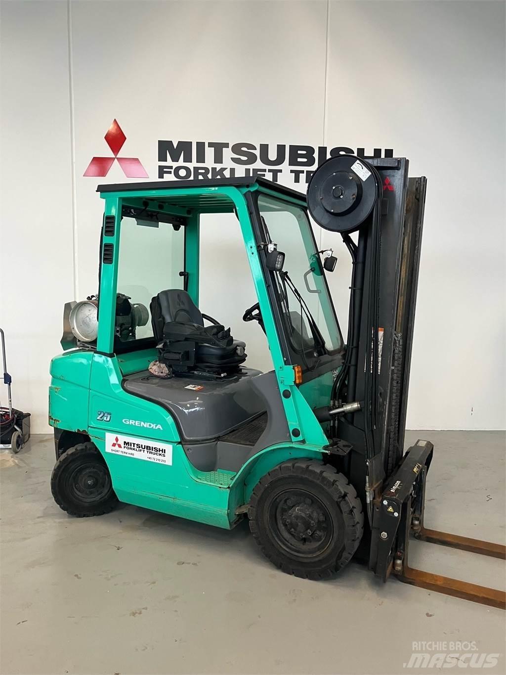 Mitsubishi FG25N شاحنات LPG