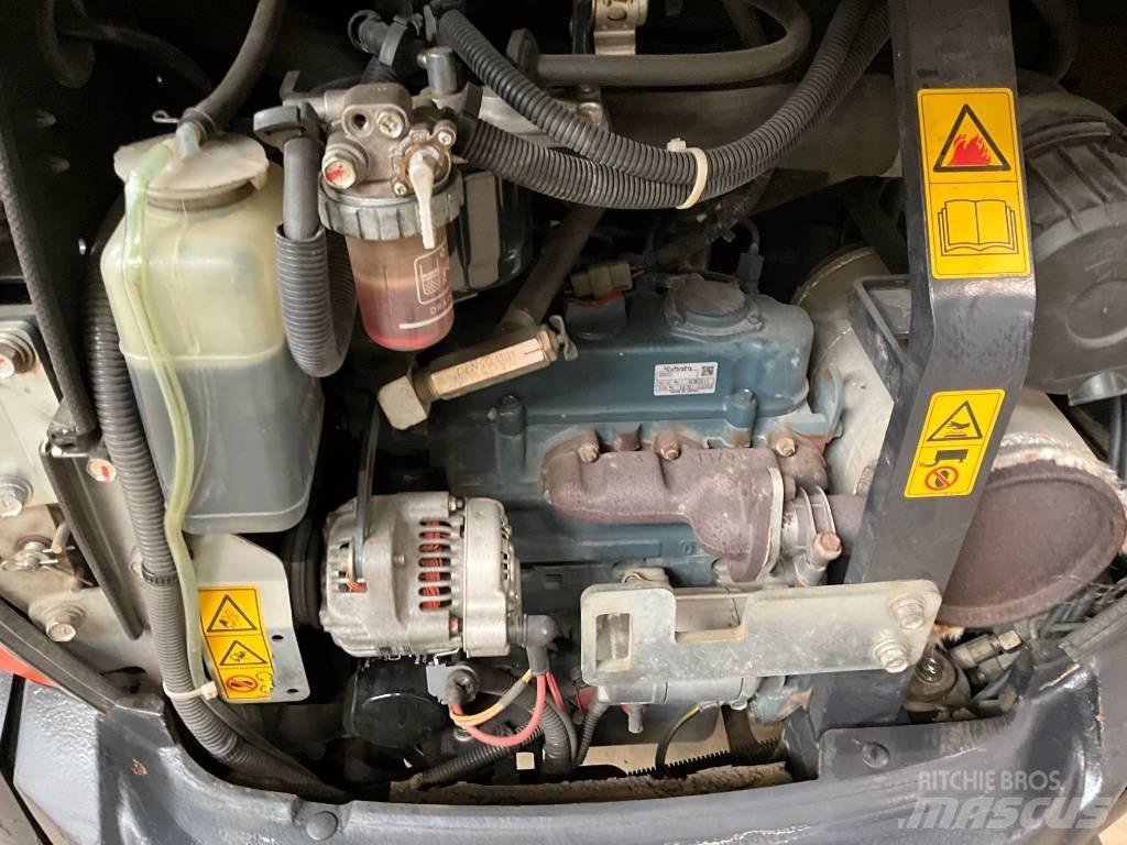 Kubota KX 019-4 حفارات صغيرة أقل من 7 طن (حفارات صغيرة)