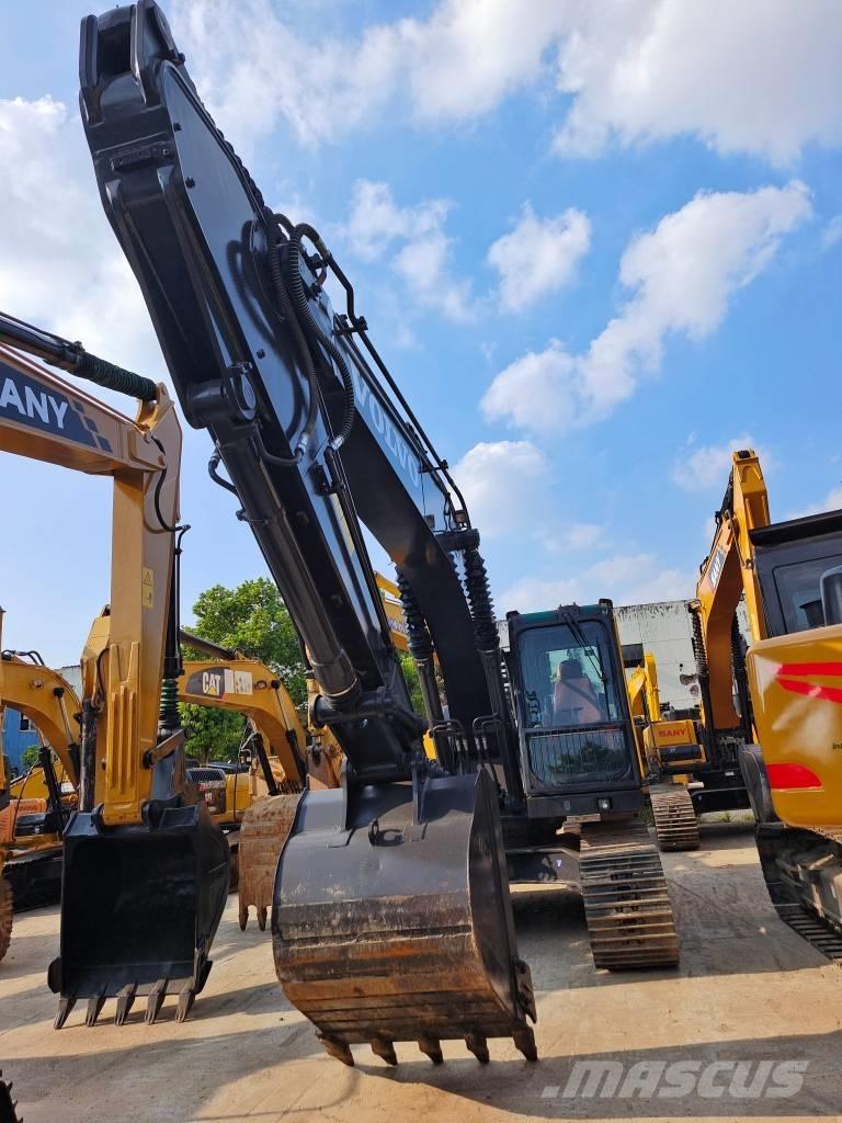Volvo EC 210 D حفارات زحافة
