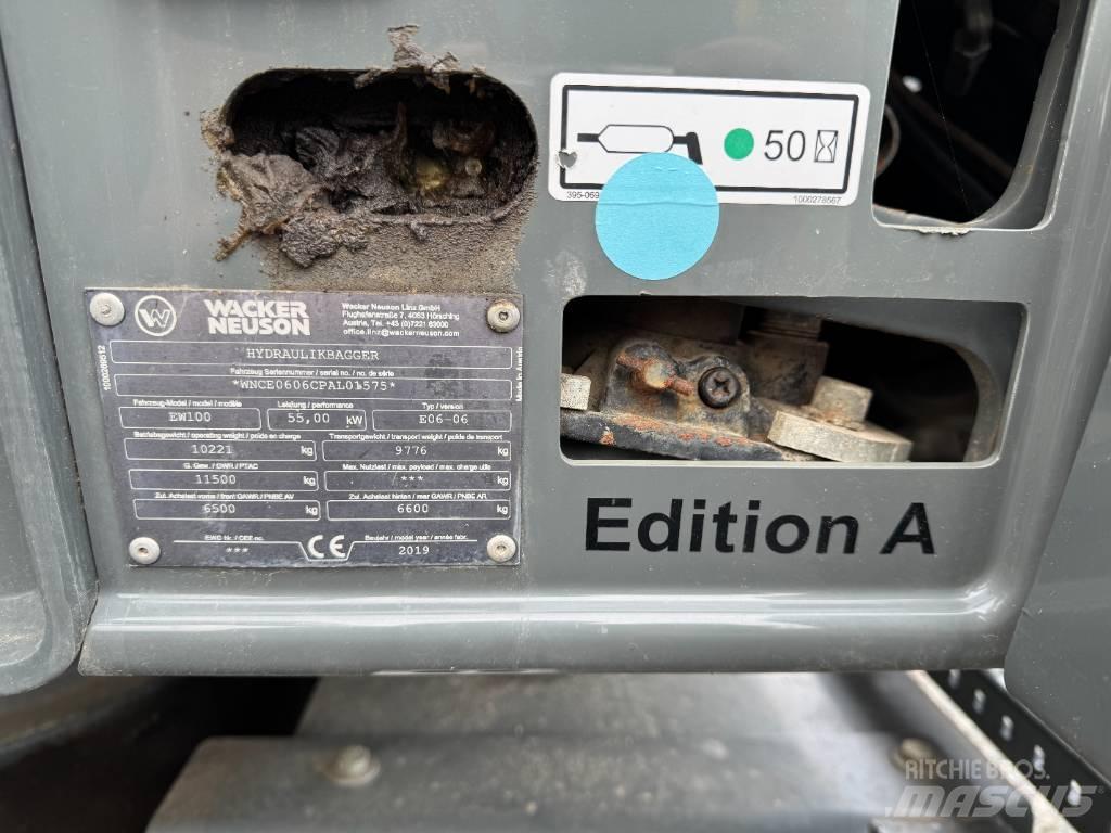 Wacker Neuson EW100 حفارات بعجل