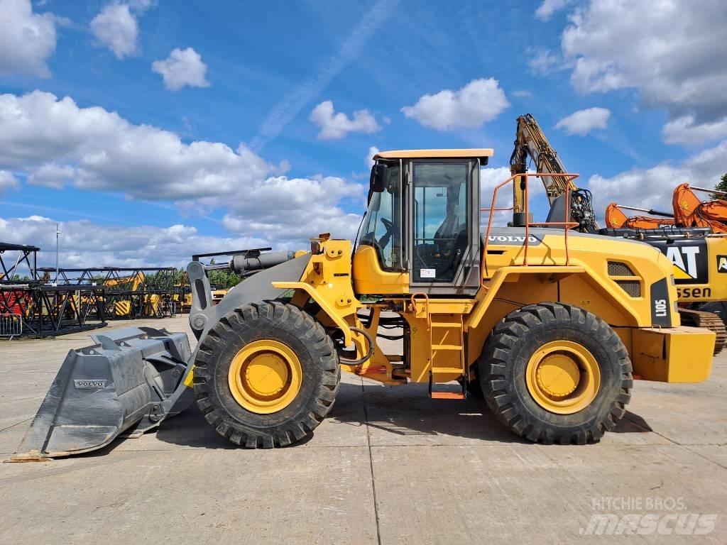 Volvo L105 لوادر بعجل