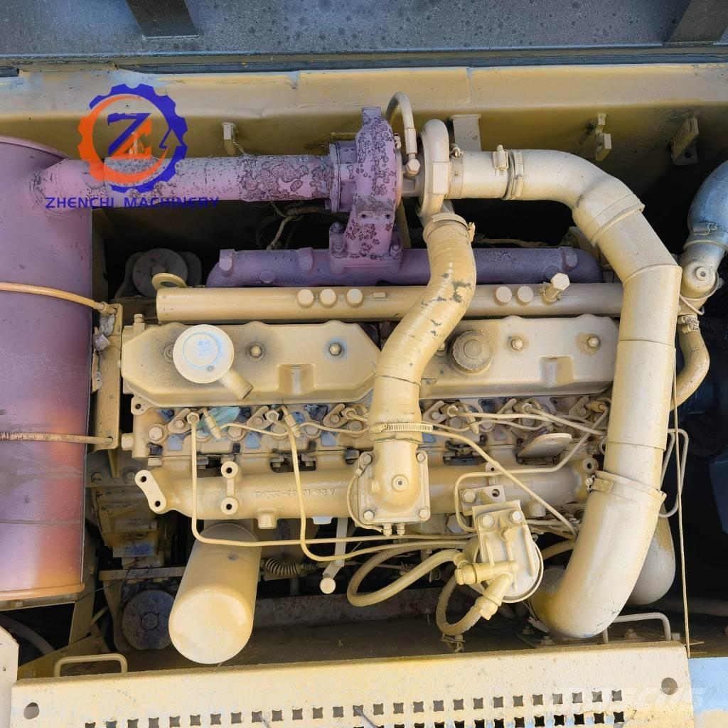 CAT 320 B LC حفارات زحافة