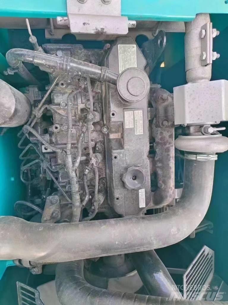 Kobelco SK 140 LC حفارات زحافة