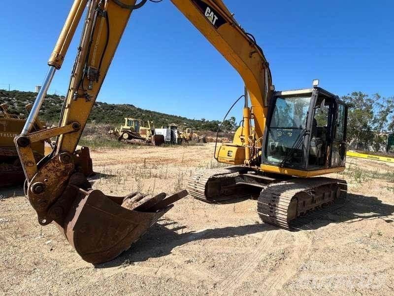 CAT 312C حفارات زحافة