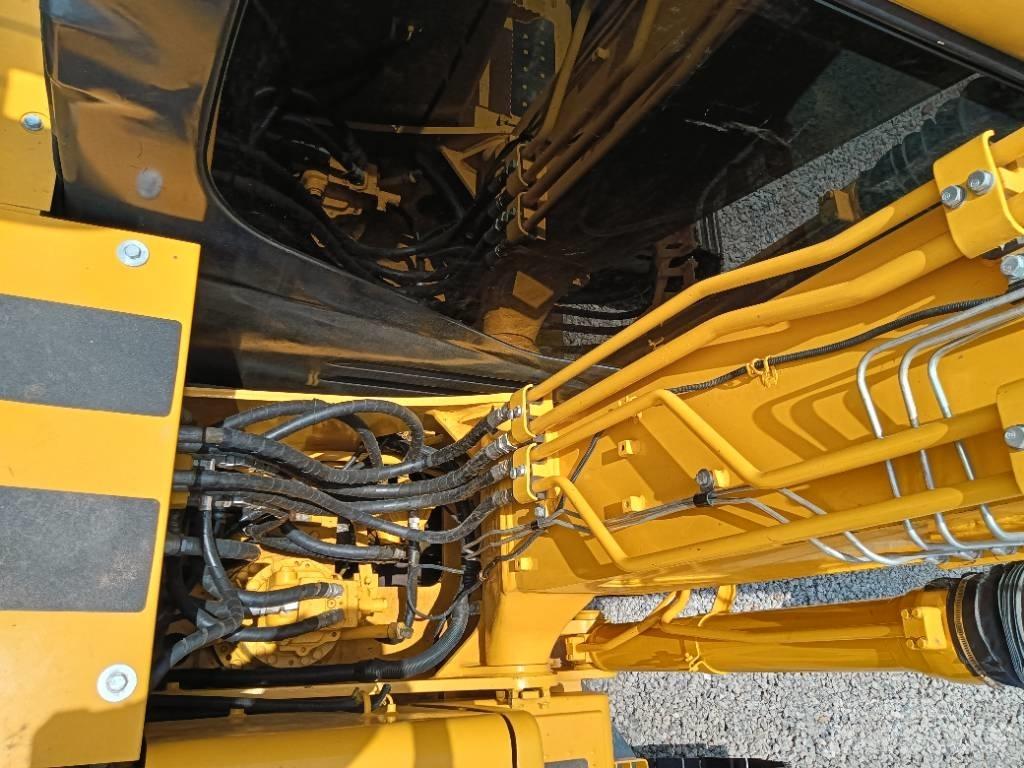 Komatsu PC 130 حفارات وسط 7 طن - 12 طن