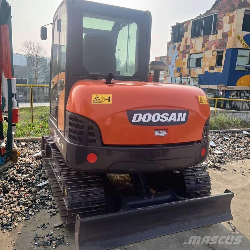 Doosan DH 60 حفارات صغيرة أقل من 7 طن (حفارات صغيرة)