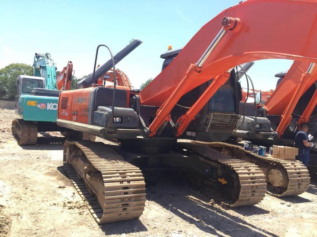 Hitachi zx210 حفارات زحافة