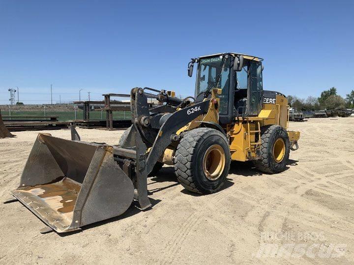 John Deere 624KII لوادر بعجل