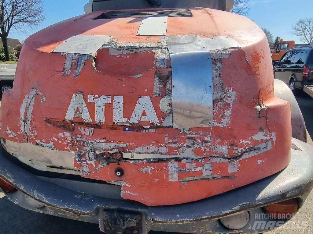 Atlas AR 95 لوادر بعجل