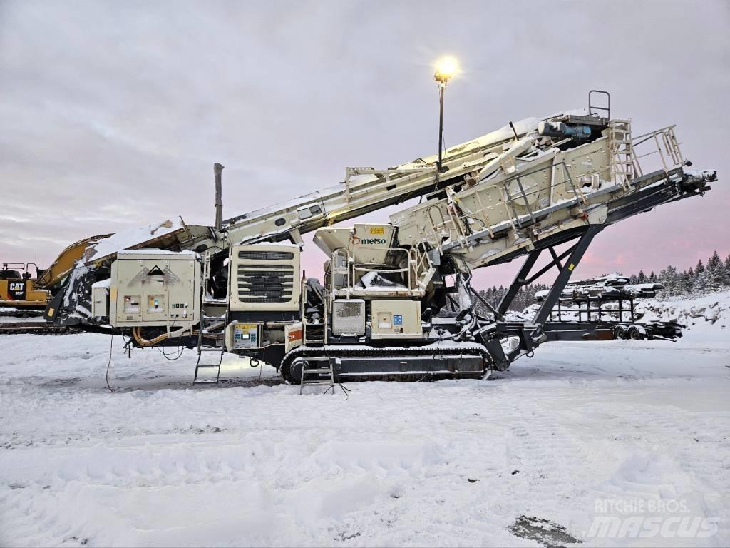 Metso LT 330 D الكسارات المتنقلة
