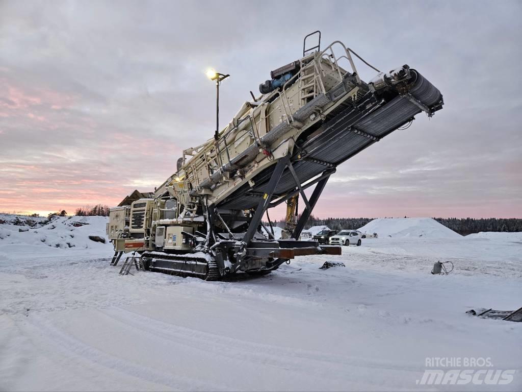 Metso LT 330 D الكسارات المتنقلة