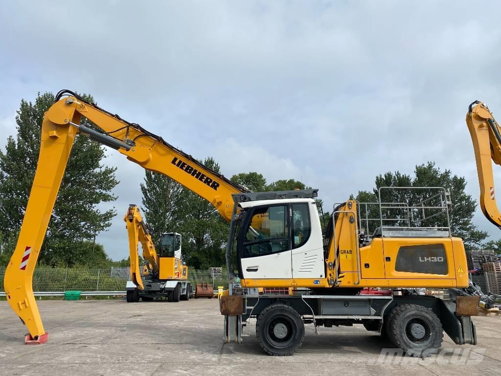 Liebherr LH 30 M مناولات المخلفات / مناولات صناعية