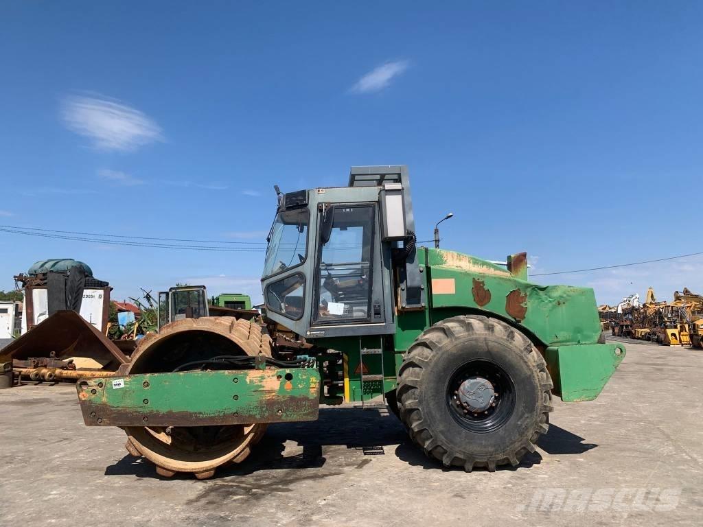 Vibromax W1405D مداحل أحادية الأسطوانة