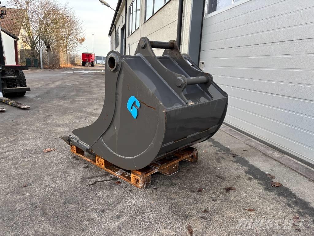 Götene Grävskopa S60 دلاء