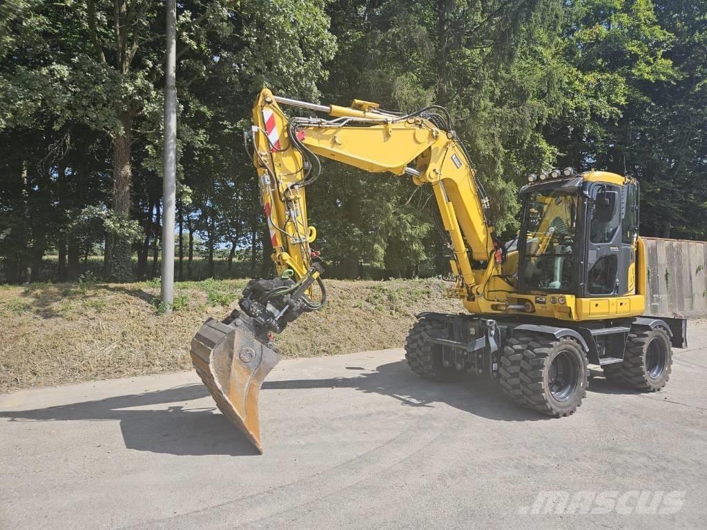 Komatsu PW 98 MR-11 حفارات بعجل