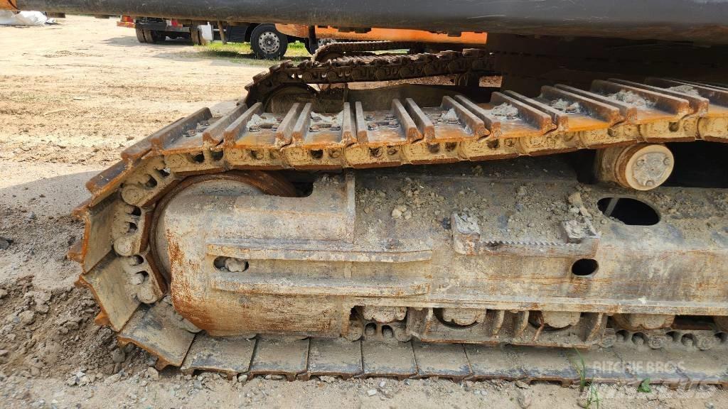 Doosan DX 300 LCA حفارات زحافة