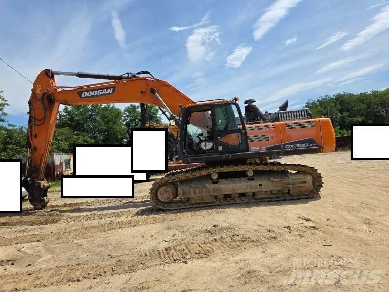 Doosan DX 300 LCA حفارات زحافة