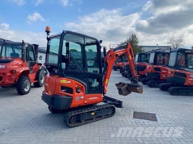 Kubota KX 019-4 حفارات صغيرة أقل من 7 طن (حفارات صغيرة)