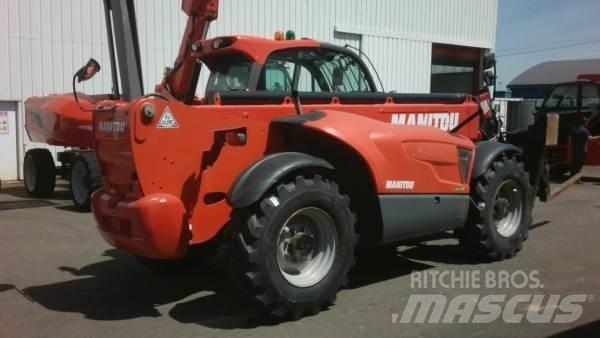 Manitou MT1440 مناولات متداخلة