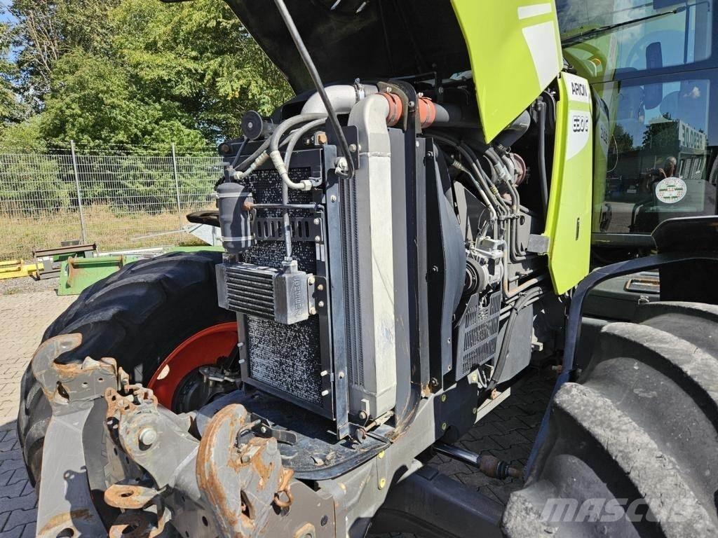 CLAAS ARION 630C الجرارات
