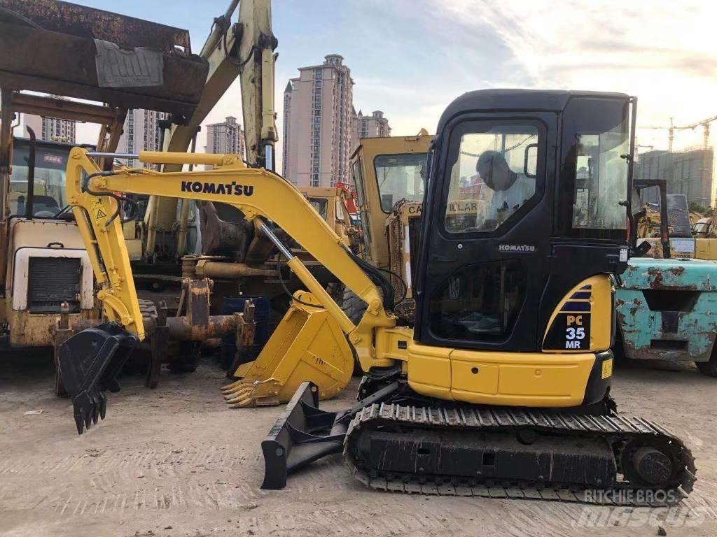 Komatsu PC 35 MR حفارات صغيرة أقل من 7 طن (حفارات صغيرة)