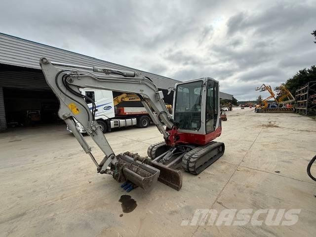 Takeuchi TB 235 حفارات صغيرة أقل من 7 طن (حفارات صغيرة)