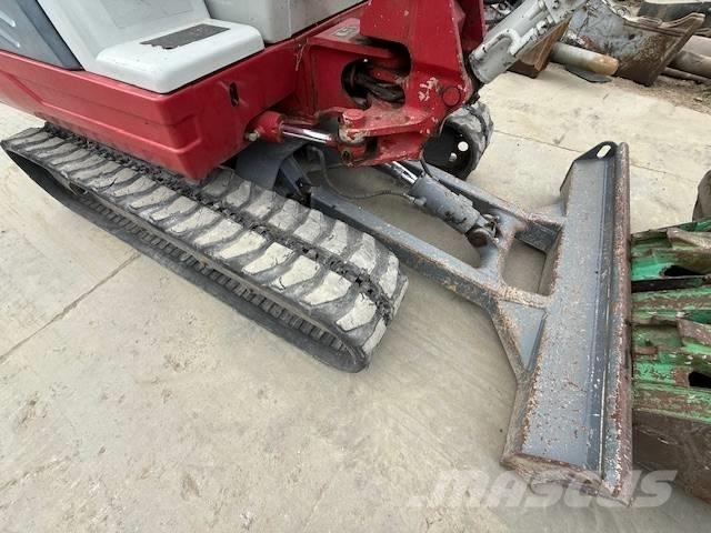 Takeuchi TB 235 حفارات صغيرة أقل من 7 طن (حفارات صغيرة)