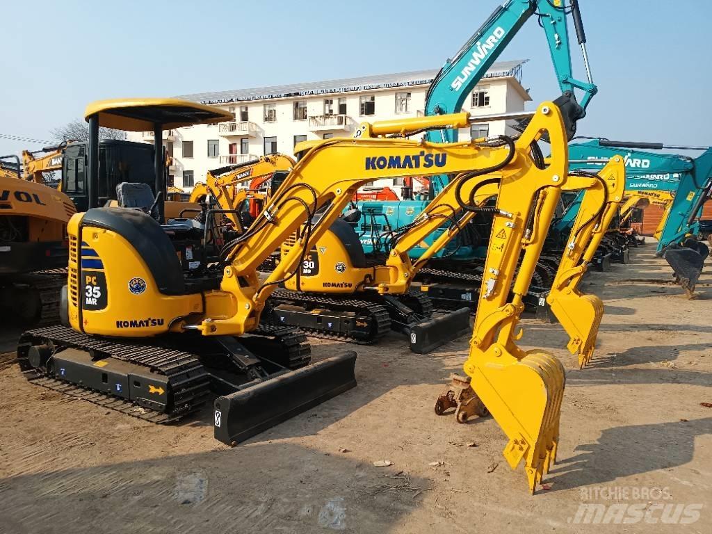 Komatsu PC 35 حفارات زحافة