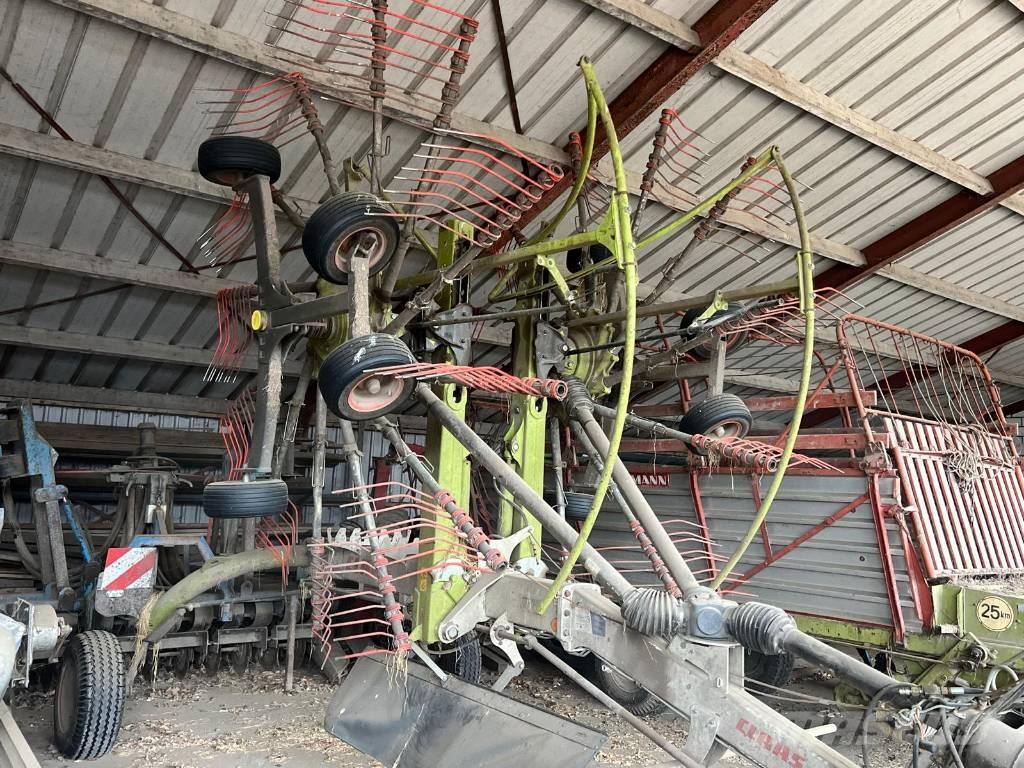 CLAAS Liner 2700 محشات