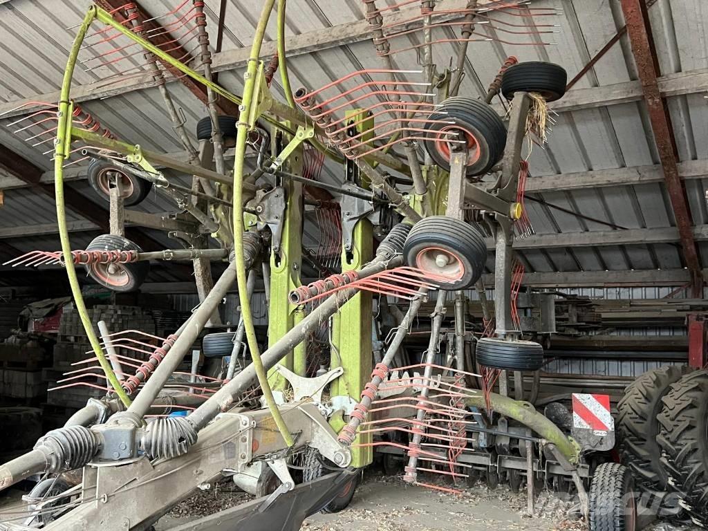 CLAAS Liner 2700 محشات