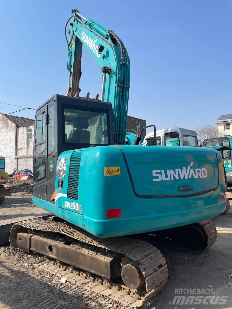 Sunward SWE 90 E حفارات وسط 7 طن - 12 طن