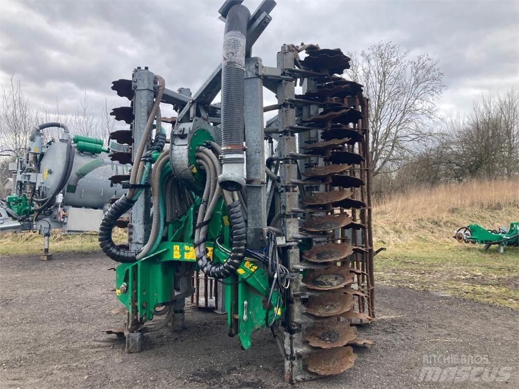 Samson SD 600 صهاريج الملاط