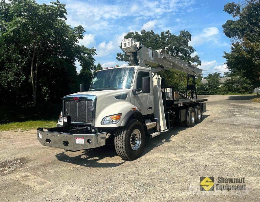 National Crane 8100D رافعات مجنزرة