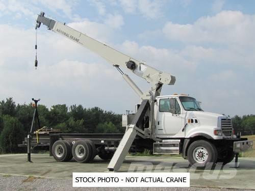 National Crane 8100D رافعات مجنزرة
